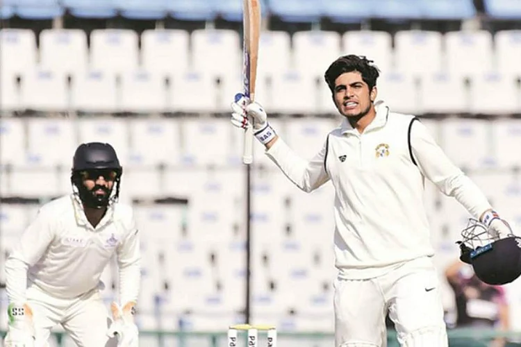 Shubman Gill abuses umpire after being given out decision overturned