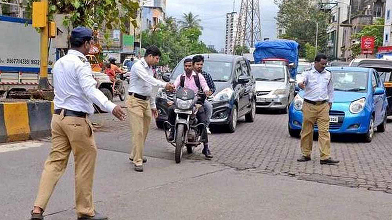 मुलांना गाडी दिल्यास पालकांना तुरुंगवास