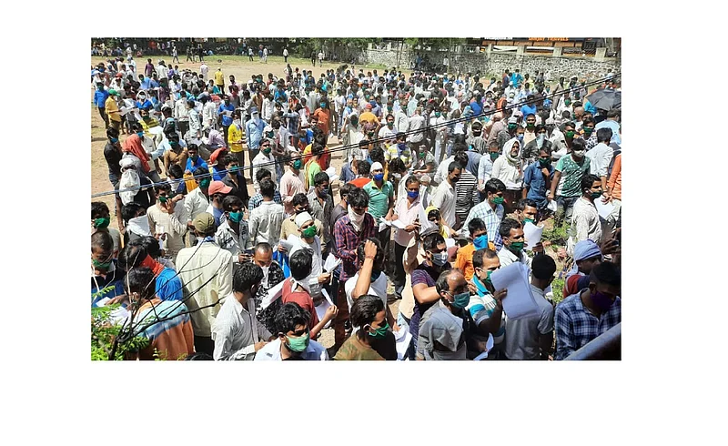 Workers Disturbed In Ichalkaranji Kolhapur Marathi News