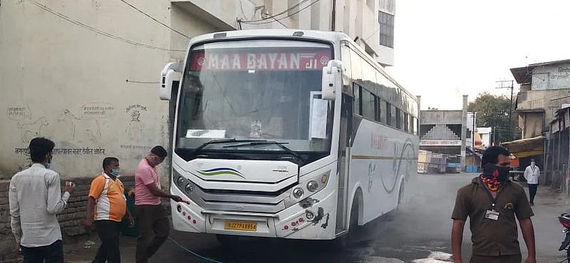 The bus came to Rahuri and the administration panicked