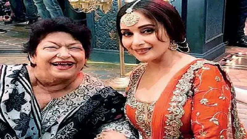 सरोज खान यांना बॉलिवूड कलाकारांनी ट्विटरवर वाहिली श्रद्धांजली