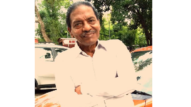 प्रसिद्धी प्रमुख आर.आर. पाठक यांचे निधन