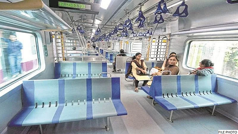पश्चिम रेल्वे मार्गावर 15 ऑक्टोबरपासून AC लोकल सुरु होणार