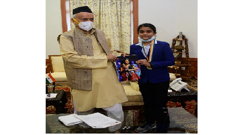 gadchiroli sky martial arts player angel deokule meet governor koshyari in mumbai