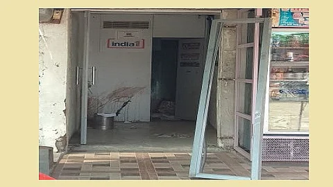 atm.jpg