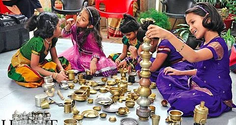 Rites are performed on Chimukalya through the game of Bhatukali