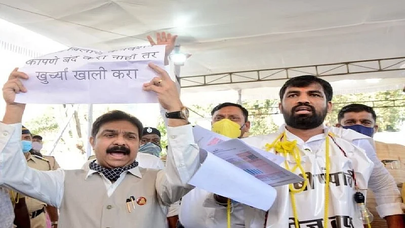 आज अधिवेशनाचा तिसरा दिवस, आज विरोधक कोणकोणत्या मुद्द्यांवर सरकारला घेरणार?