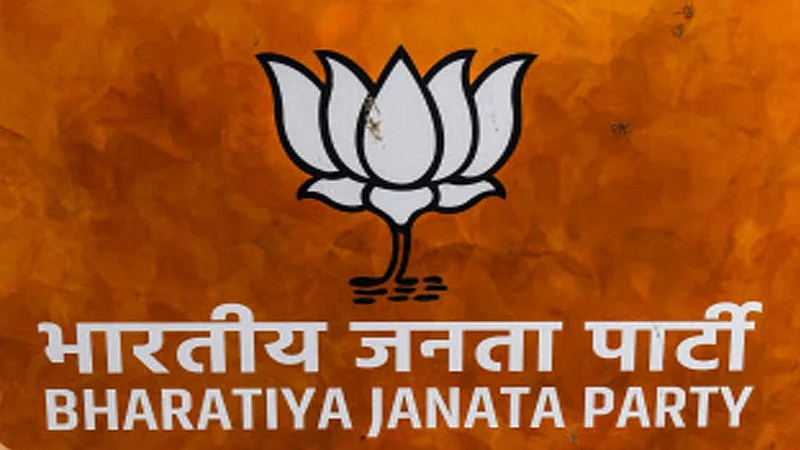 "उद्धव ठाकरे यांचं सरकार कधीही गडगडेल, मध्यावधीसाठी तयार व्हा"