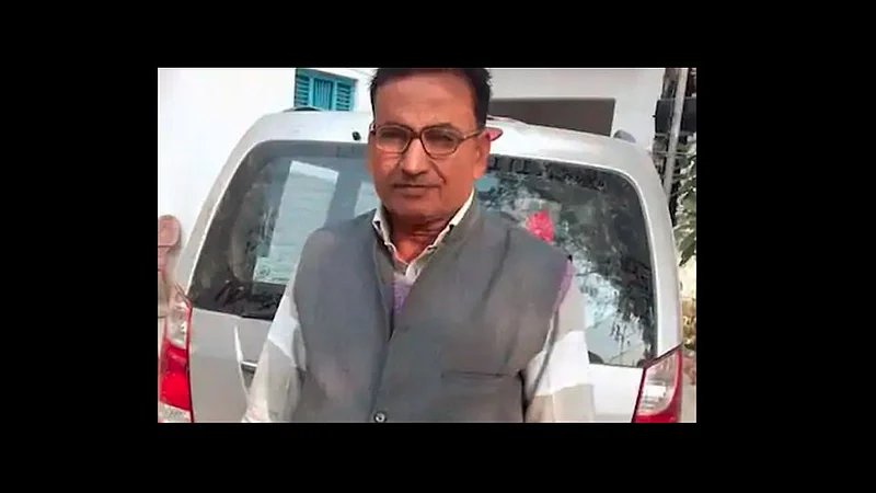 firing in ayodhya killing of two including bjp leader