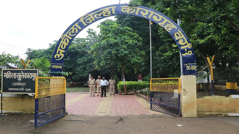 akola 18 inmates of Chakka Jail in Akola infected with corona