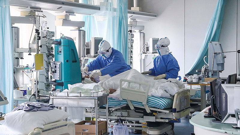 nurse from ruby hospital got affected coronavirus 30 nurses quarantine