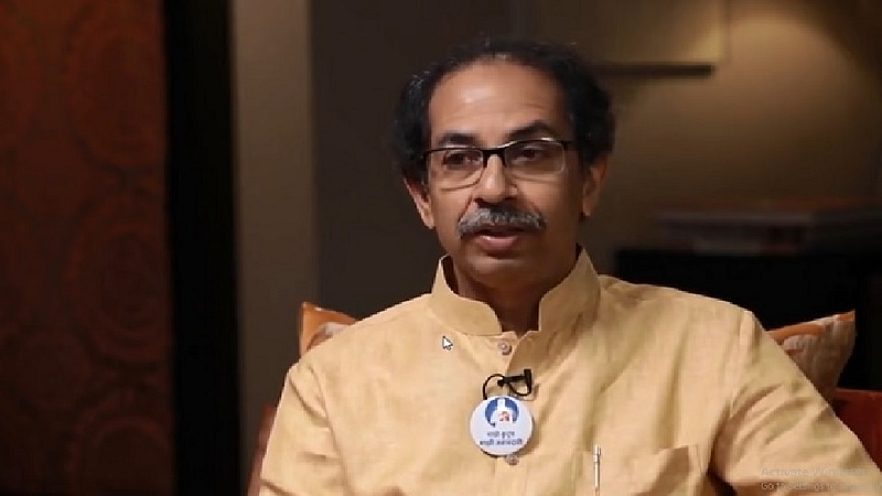 'मुंबईकरांनी पालिकेवर फडकवलेला भगवा कोणालाही जवळ येऊ देणार नाही'