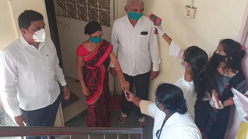maze kutumb mazi jababdari policy reached from above 10 lakh families in ratnagiri chiplun