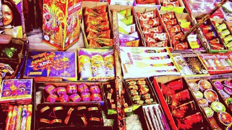 Akola News: Firecracker sales halved