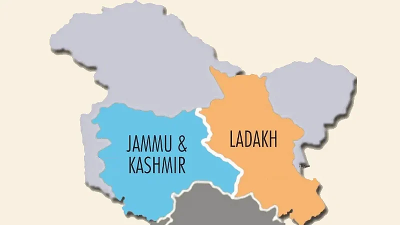 अग्रलेख : छोटीसी आशा !