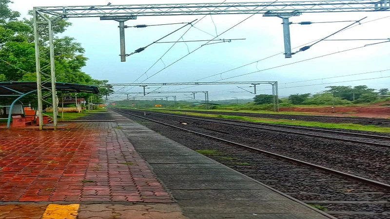 Konkan Railway Konkan on the first truck of development Electrification from Roha to Ratnagiri at 75 per cent