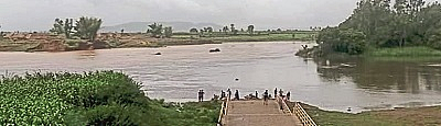 Controll illegal use of river basins: Nandkumar Wadnere