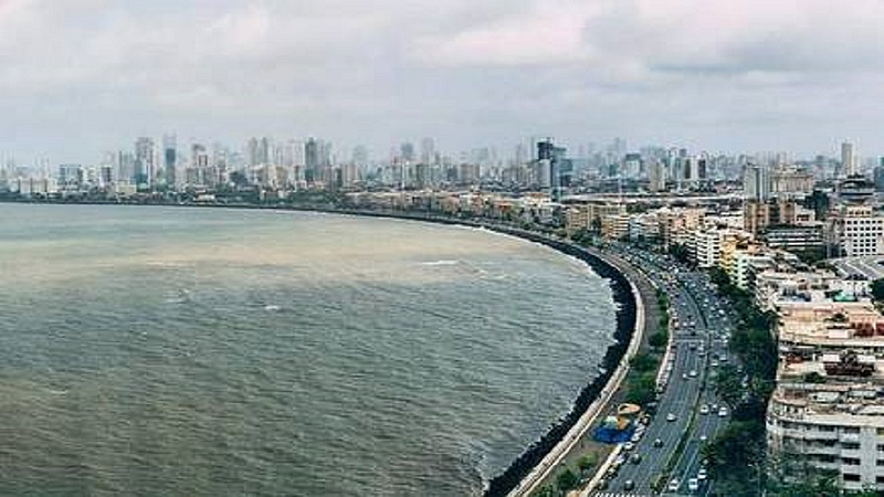 mumbai beach
