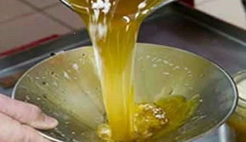 Pune court fined Rs 1 lakh for selling palm oil as peanut oil