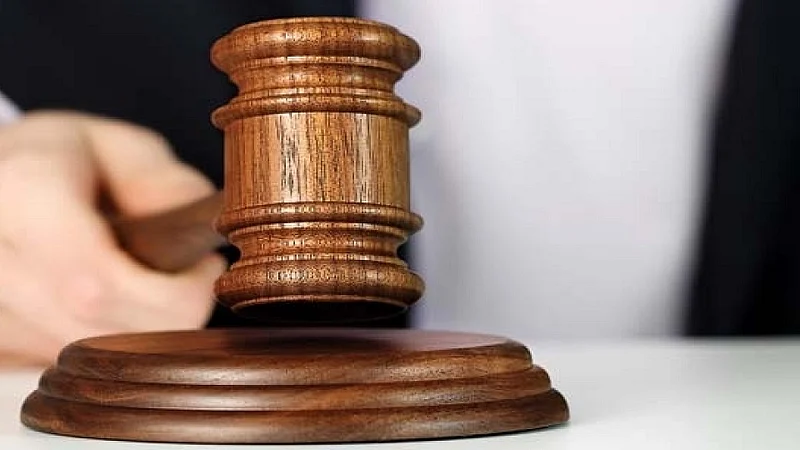 देवदत्त मराठे यांच्याविरोधातील फिर्याद रद्द करण्यास न्यायालयाचा नकार