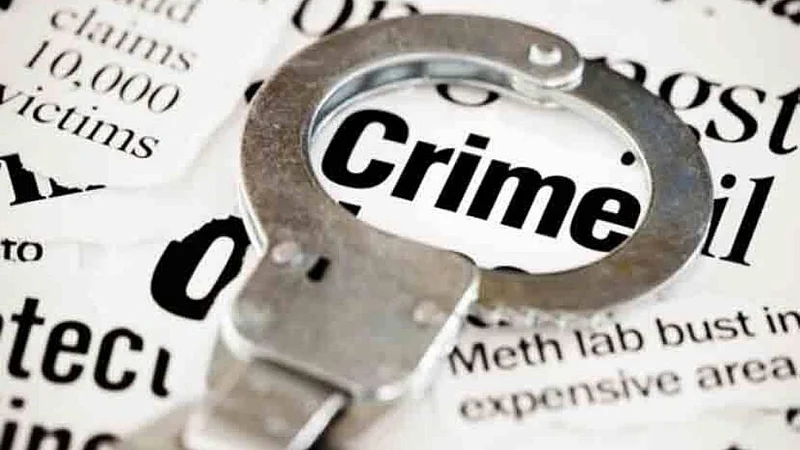 police case filed against a Corona patients parents for abusing health workers Nashik Crime News
