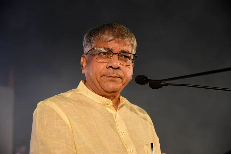 prakash ambedkar.jpeg
