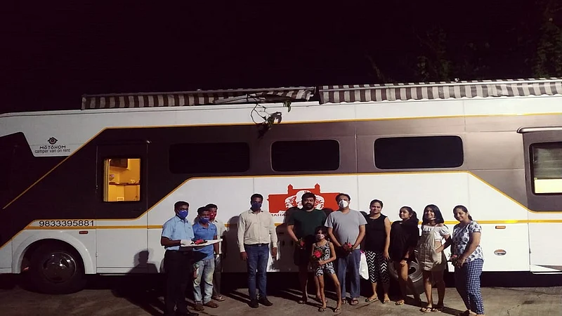 Alishan Caravan Ganpatipule entered the pilgrimage site arrangement made by Maharashtra Tourism Development Corporation