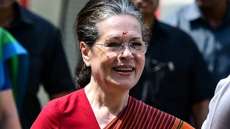 congress leaders meet party president sonia gandhi in new delhi Photo Source : hindustantimes.com