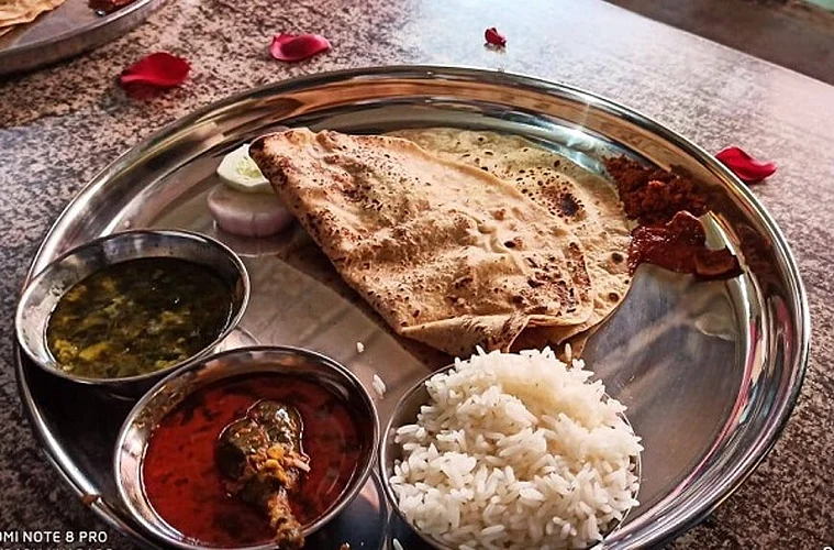 shivbhojan-thali.jpg