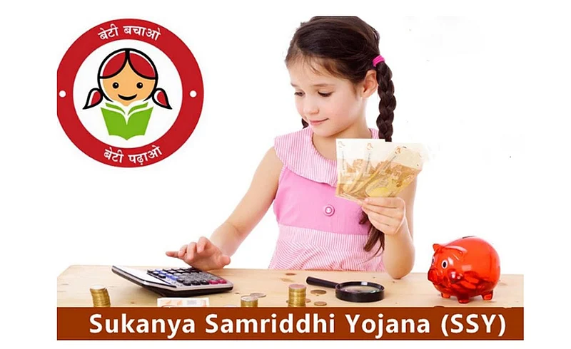 Akola News: World Postal Day: 45,000 parents secure future of girls!