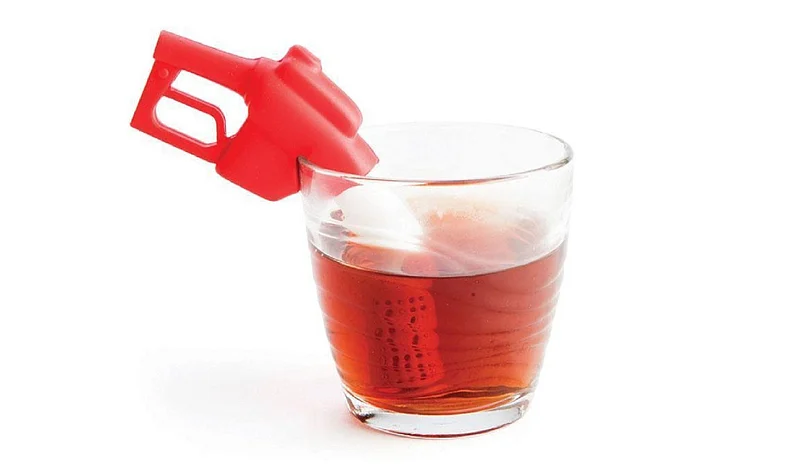 Drinking petrol mixed tea spoils the health of five people at amravati