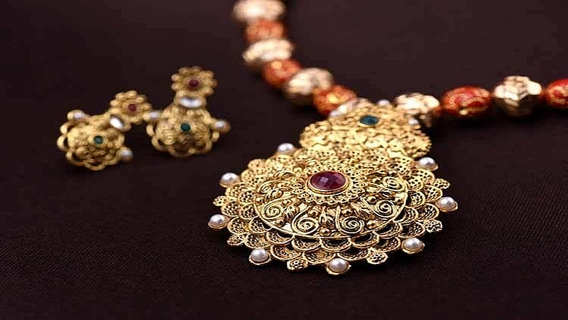 today silver and gold rate
