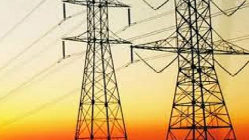electricity bills are received from customers earliest in ratnagiri before october month
