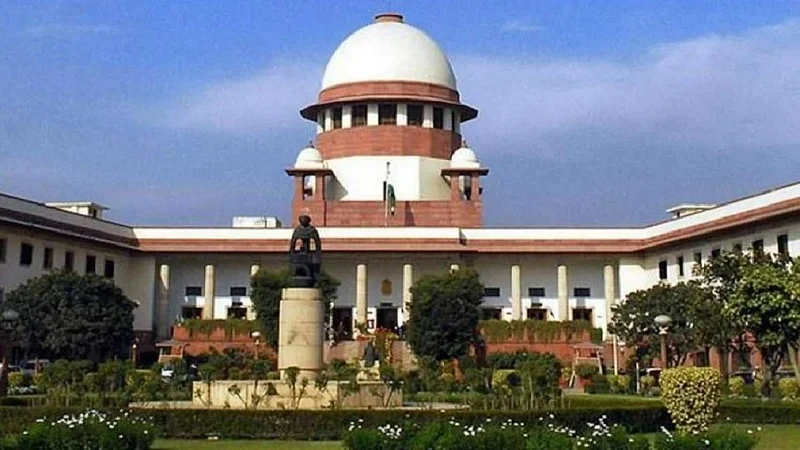 जामीन आणि शिक्षा स्थगित करण्याबाबतची तब्बल 1072 प्रकरणे सर्वोच्च न्यायालयात प्रलंबित; माहिती अधिकारातून स्पष्ट