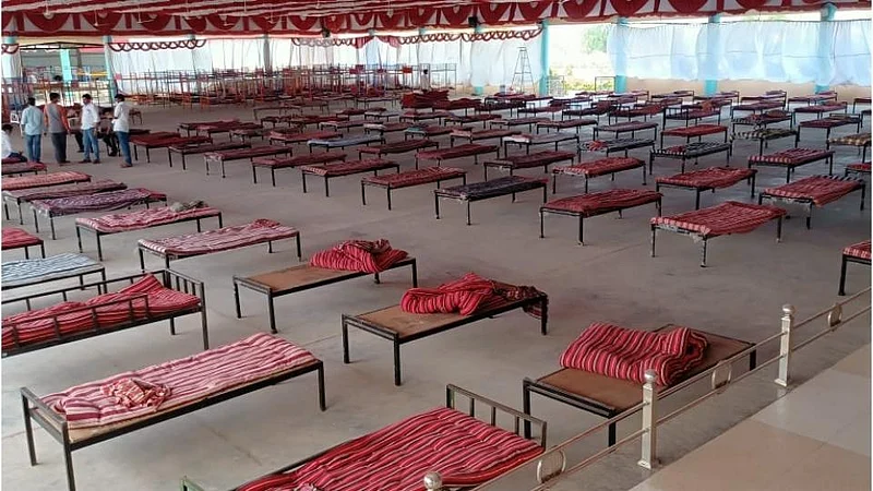 A well equipped covid center has been set up on behalf of MLA Lanka Pratishthan in Bhalwani.jpg