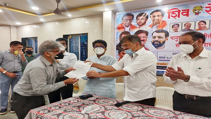 'त्या' कोसळलेल्या इमारतीच्या जागी दीड वर्षांत उभारणार टॉवर, दुर्घटनेनंतर महिन्याभरात मंजुरी