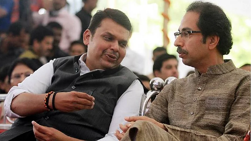 सरकारच्या विरोधात डीजे लावल्याप्रमाणे ठणाणा करताहेत, सामनातून भाजपवर टीकास्त्र