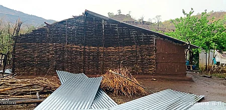 Dhadgaon2