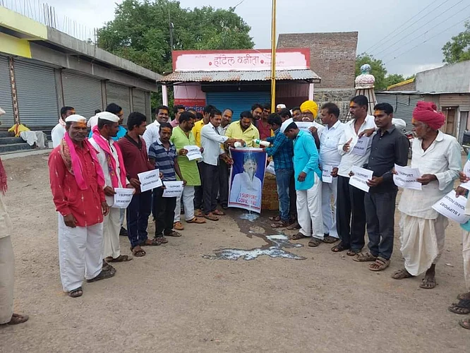 Support to the statement of MLA Gopichand Padalkar in Mangalvedha taluka