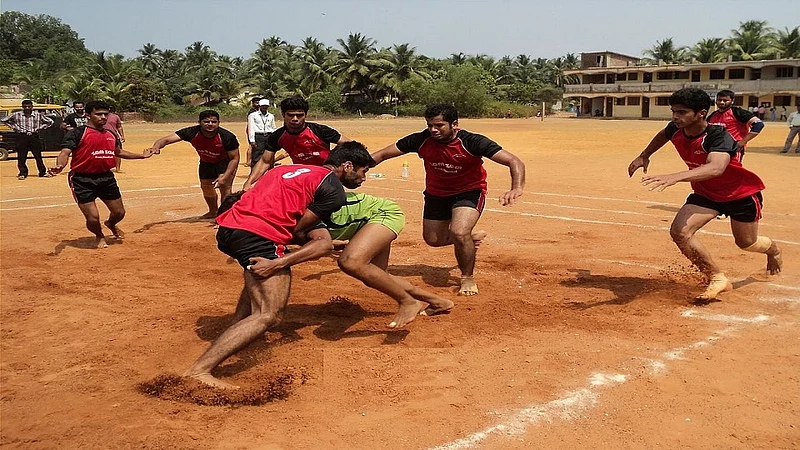 trials of pro kabaddi league in gondia 4 players are selected for state