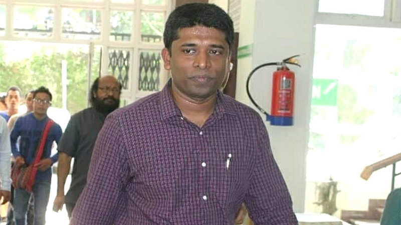 आता, या व्यवस्थेत जीव रमत नाही!