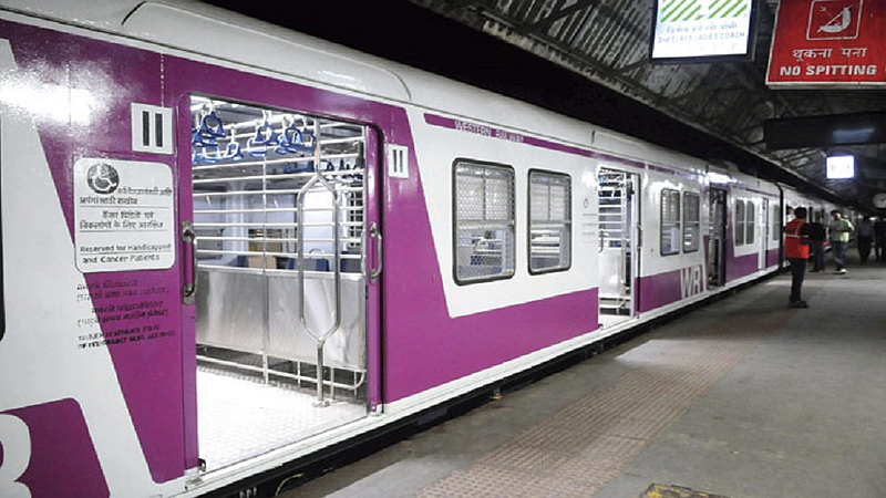 mumbai train