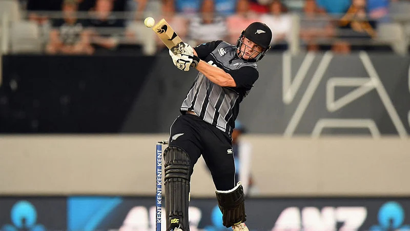 Newzealand scores 203 against India