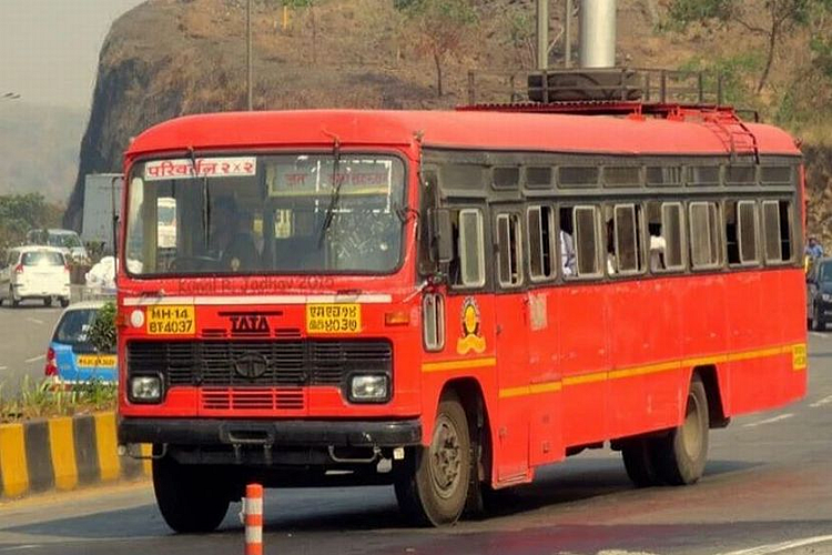 सोलापूर एसटी विभागाला पाच कोटींचा फटका! 40 कर्मचारी निलंबित