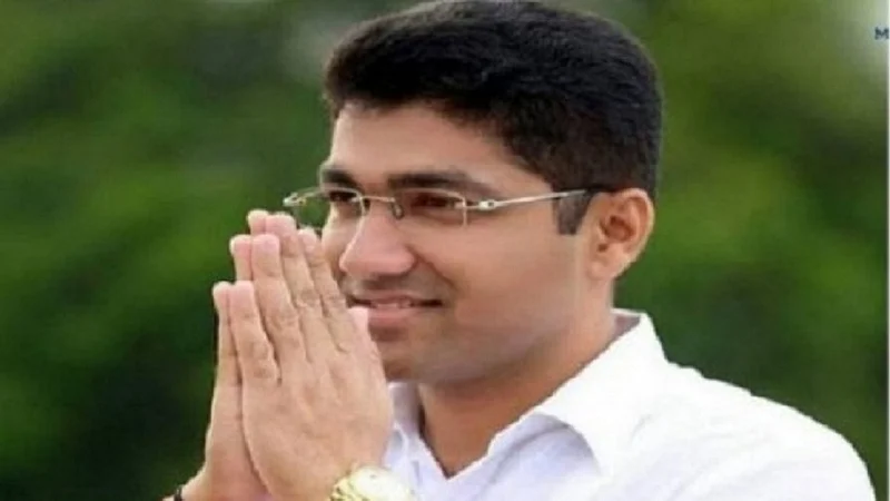 Launch of Love Shrirampur concept at the hands of MLA Sangram Jagtap
