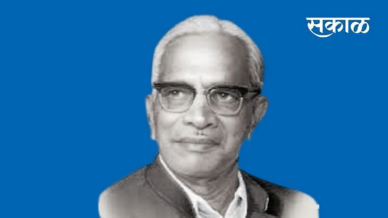 वारणा समुहाचे संस्थापक तात्यासाहेब कोरे}