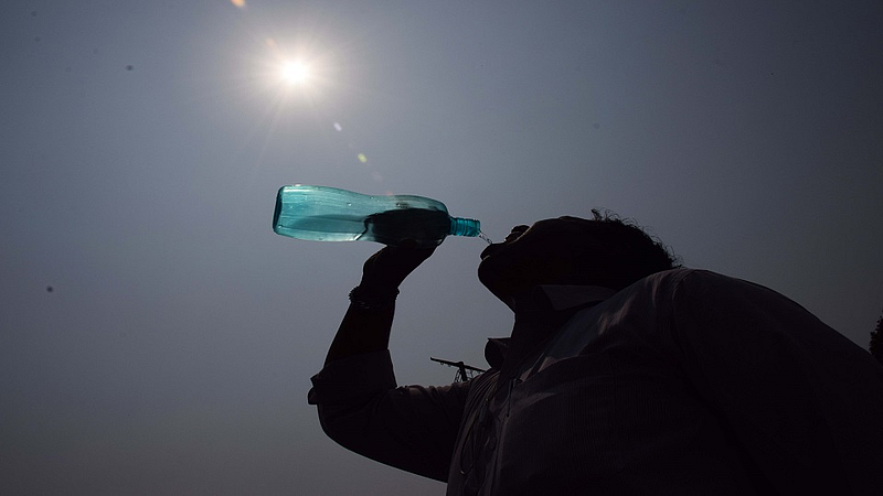 Temperature rise in Thane