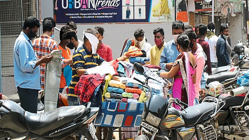 Traders Opposes LockDown In Aurangabad