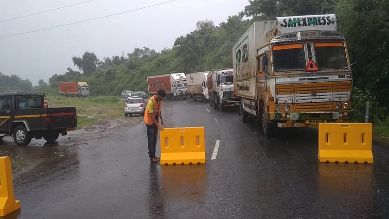 Many major rivers on the Mumbai Goa highway flooded bridge over the river Anjanari Bawandi and Arjuna