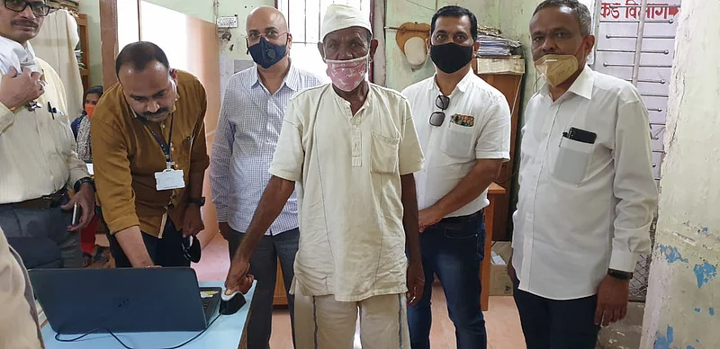 Akola Buldana News Aadhaar Certification District Co-operative Bank